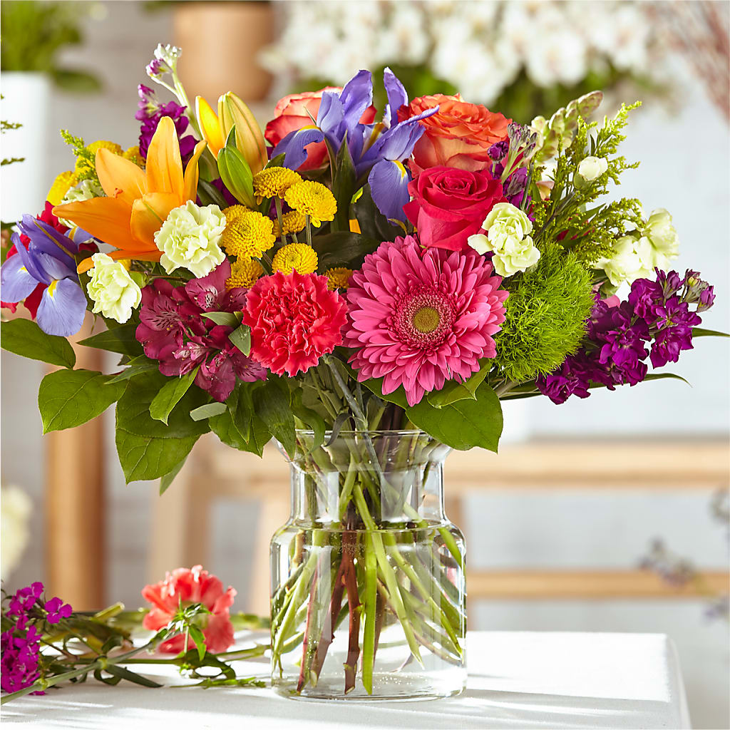 Bold & Bright – A Florist Original – BENNY'S FLOWERS, Norton VA