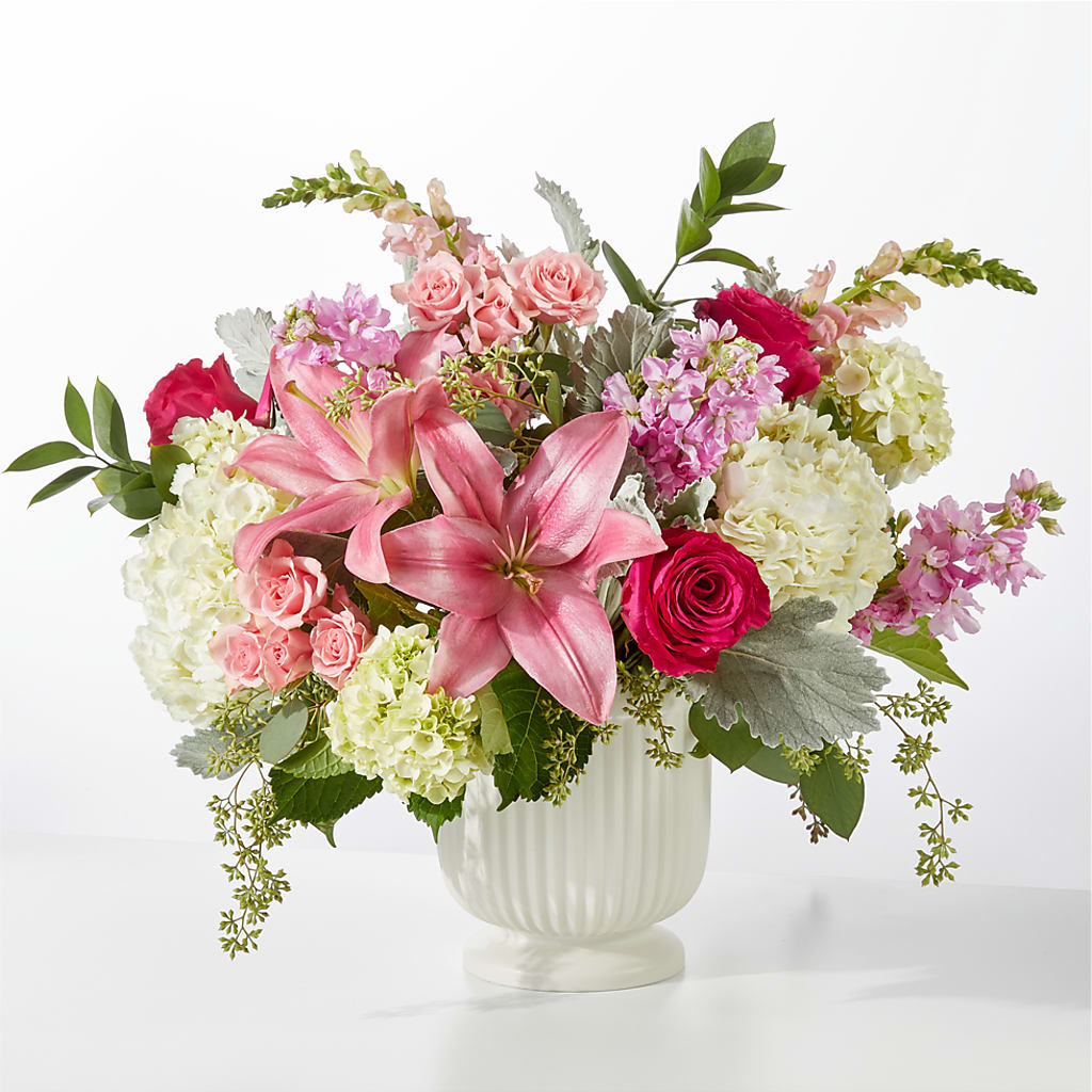 Antique Shopping Bouquet – BENNY'S FLOWERS, Norton VA