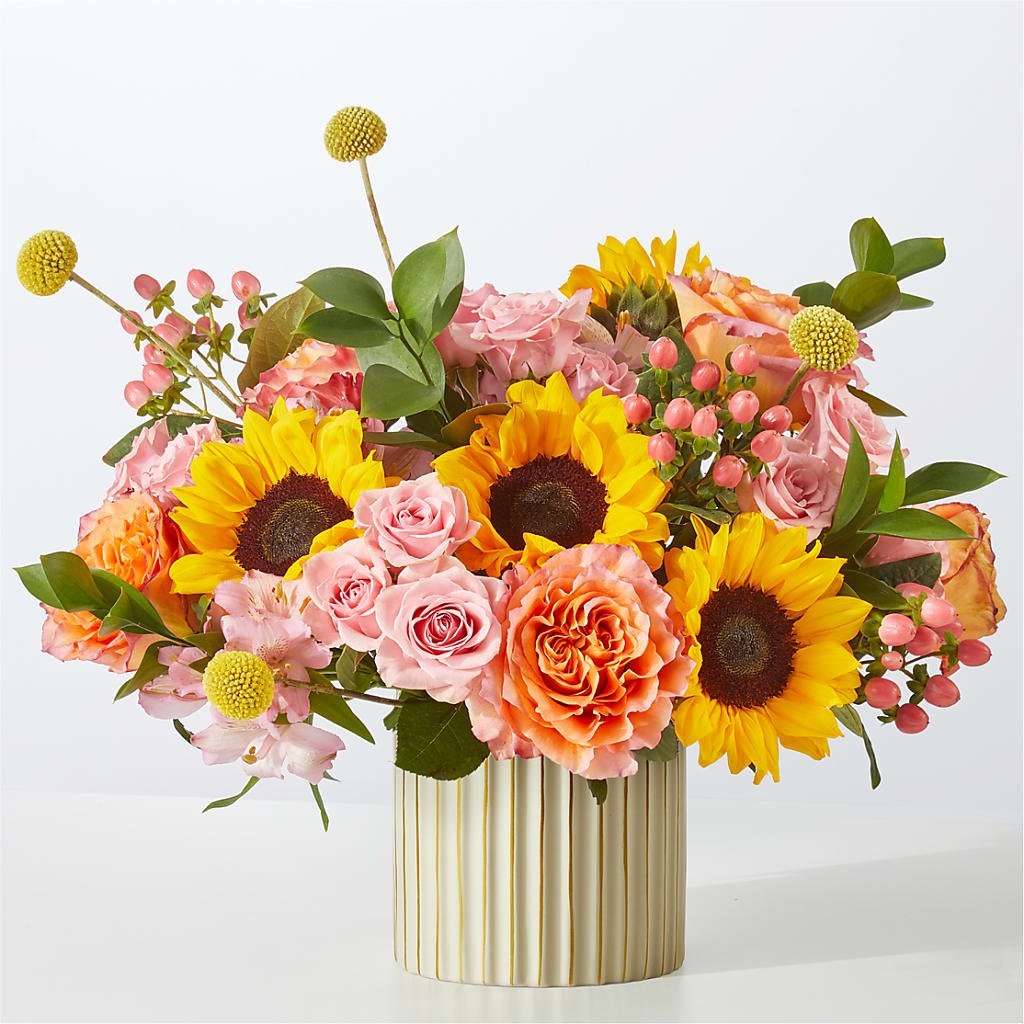 Sun's Out Bouquet – BENNY'S FLOWERS, Norton VA