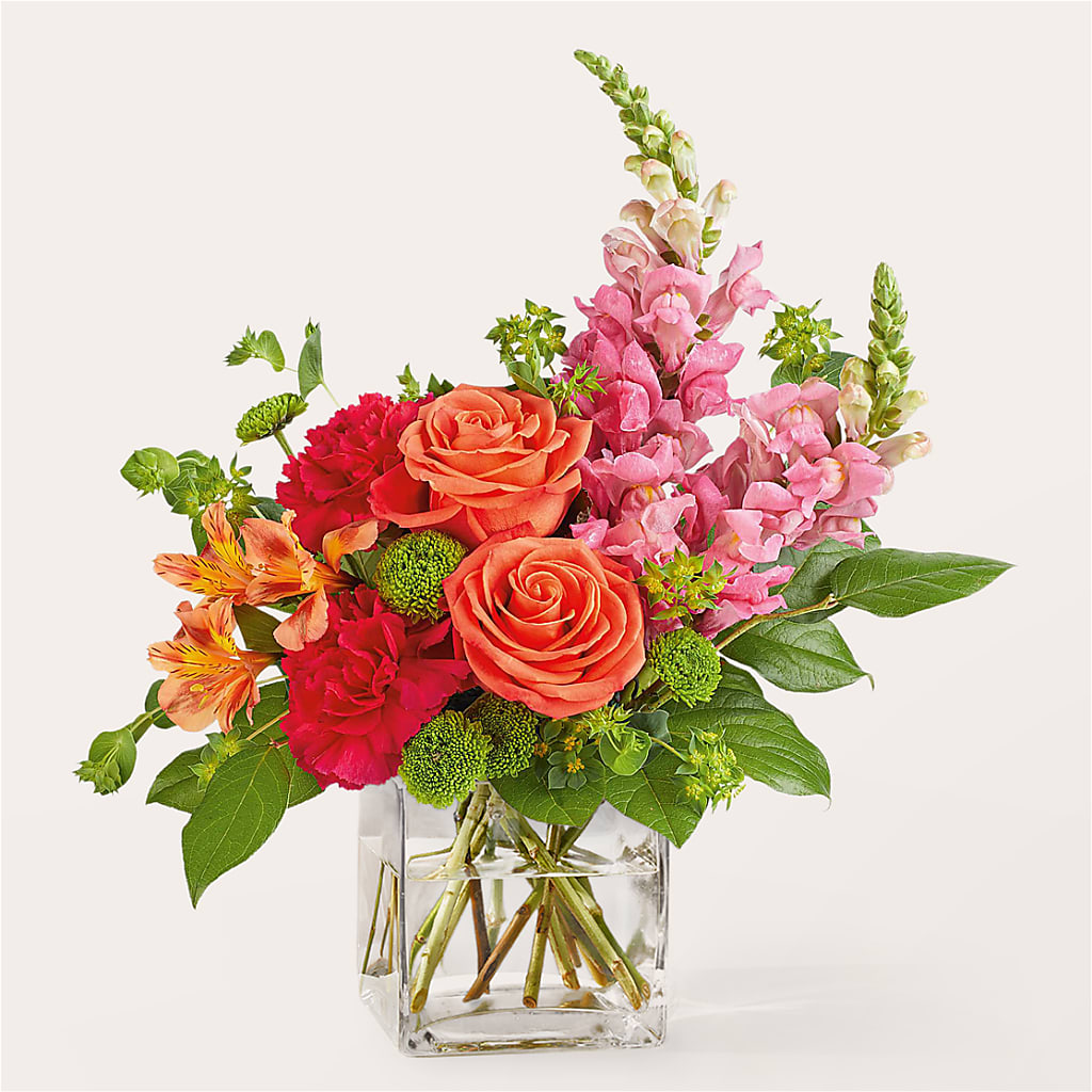 Cosmopolitan Bouquet – BENNY'S FLOWERS, Norton VA