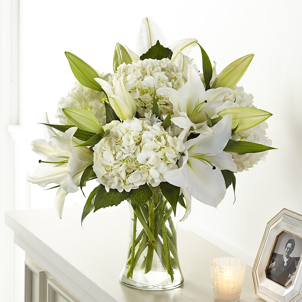 Compassionate Lily Bouquet – BENNY'S FLOWERS, Norton VA