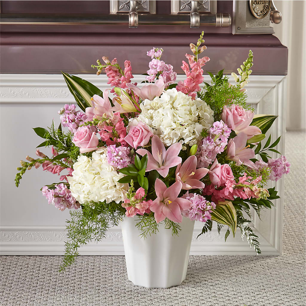 Simply Serene Floor Basket – BENNY'S FLOWERS, Norton VA