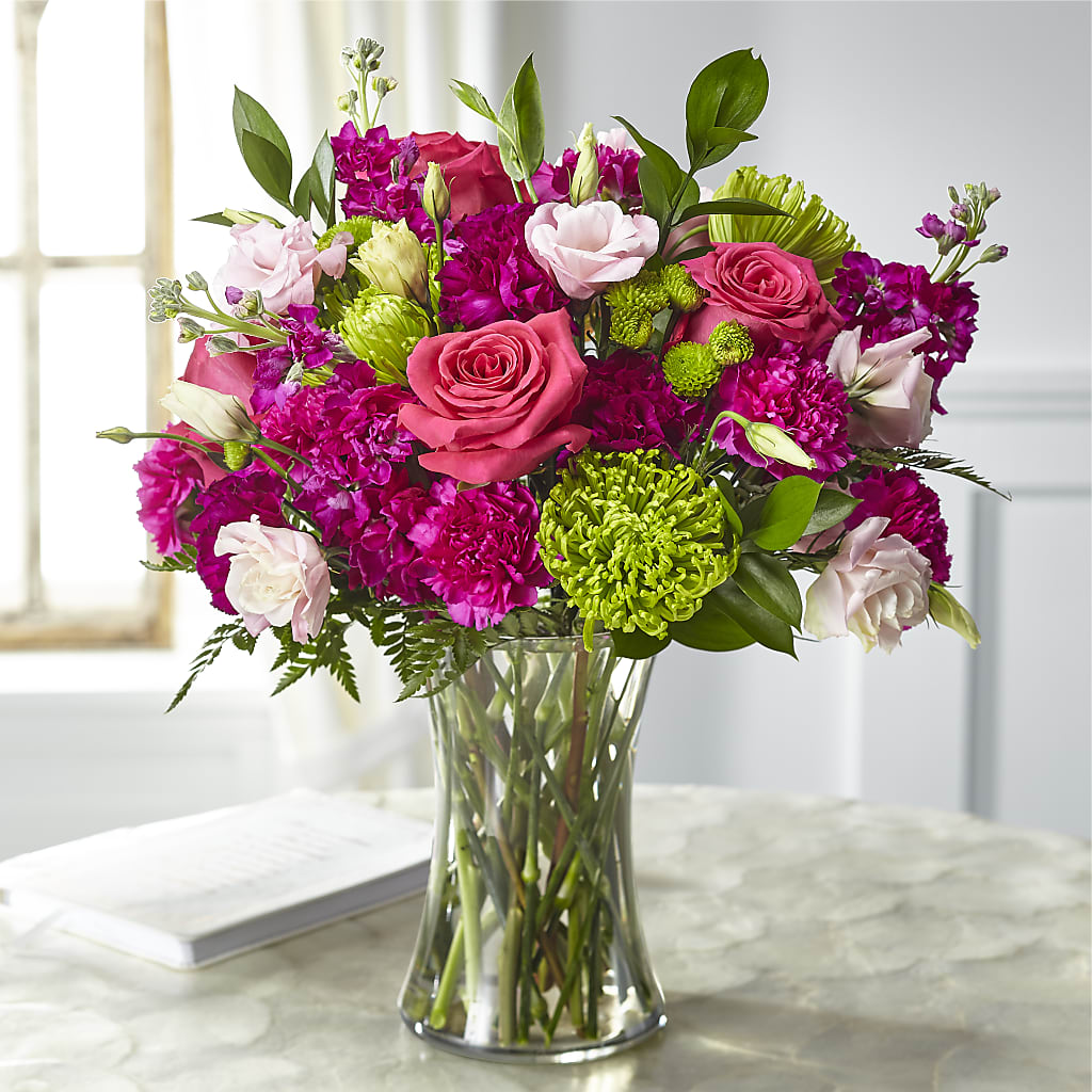 Everlasting Embrace Bouquet – BENNY'S FLOWERS, Norton VA