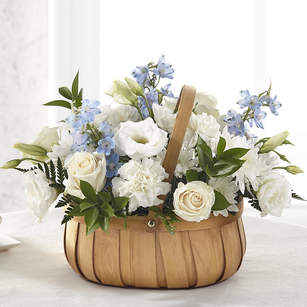 Sincerely Heartfelt Basket – BENNY'S FLOWERS, Norton VA