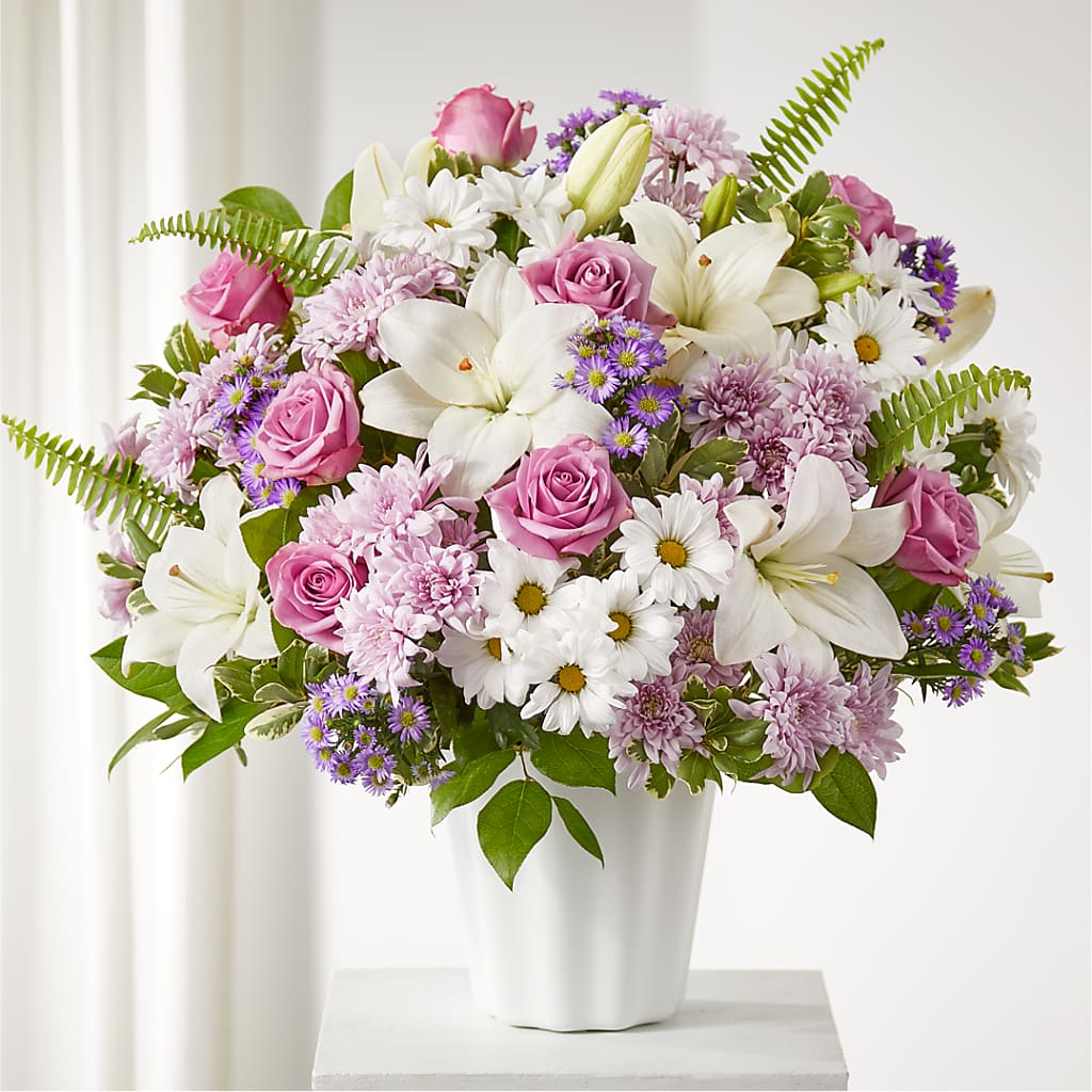 Warmest Thoughts Tabletop Basket – BENNY'S FLOWERS, Norton VA