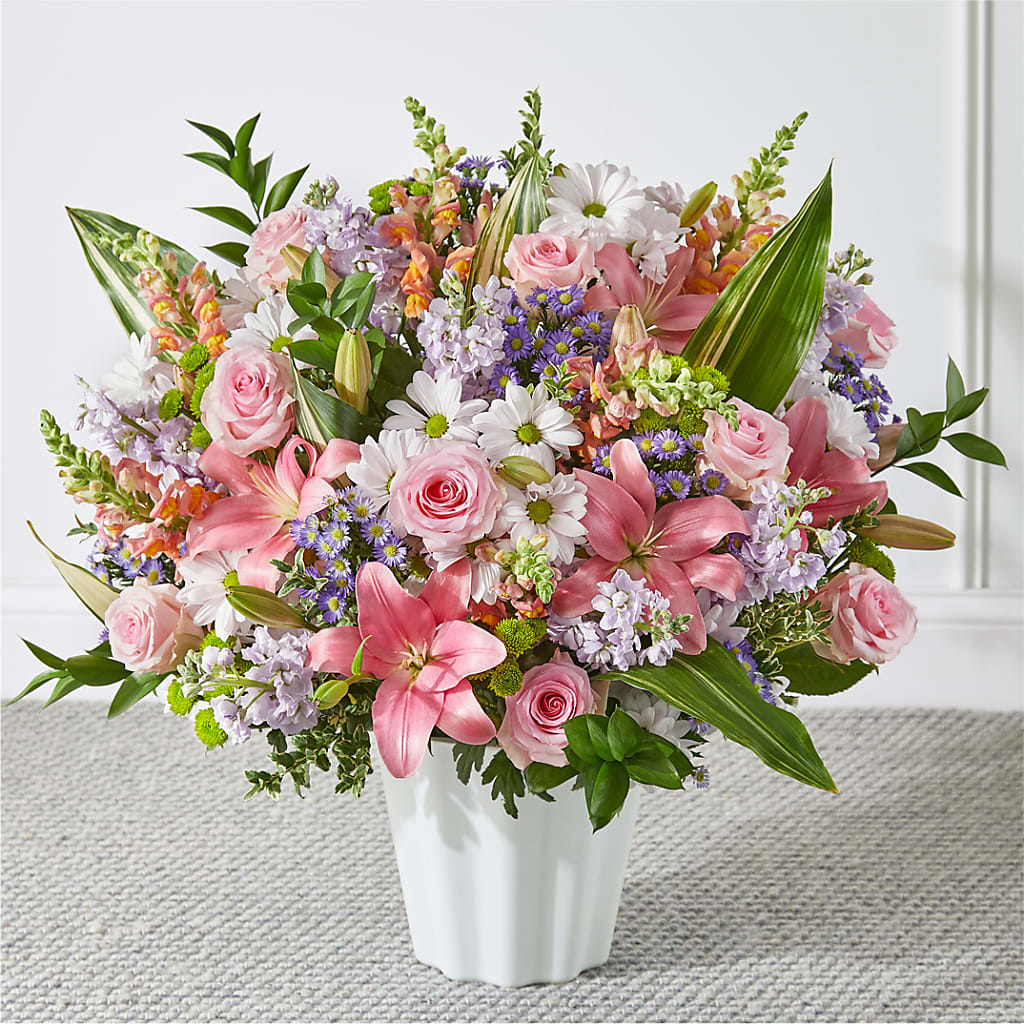 Abundant Compassion Floor Basket – BENNY'S FLOWERS, Norton VA