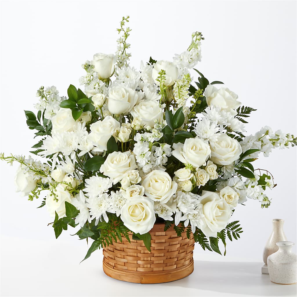 Heartfelt Condolences Arrangement – BENNY'S FLOWERS, Norton VA