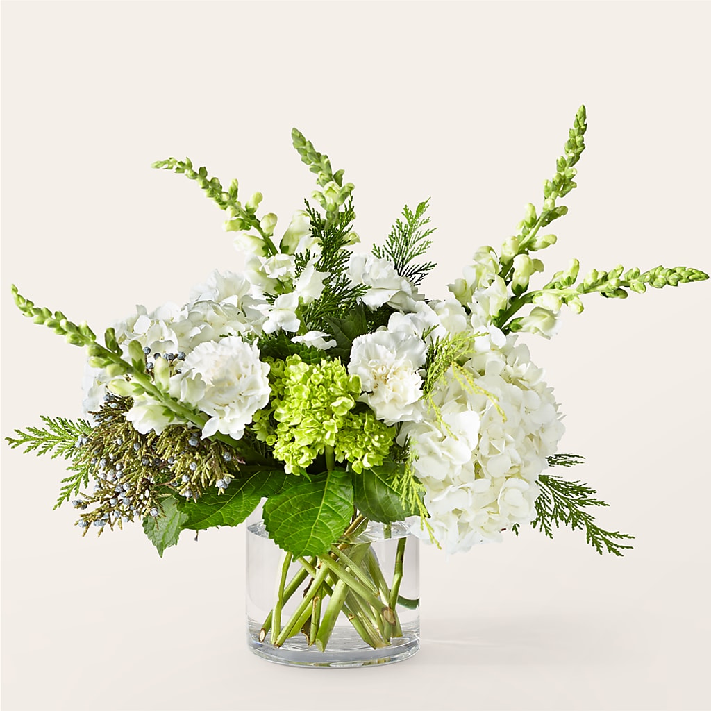 Marshmallows on Top Bouquet – BENNY'S FLOWERS, Norton VA