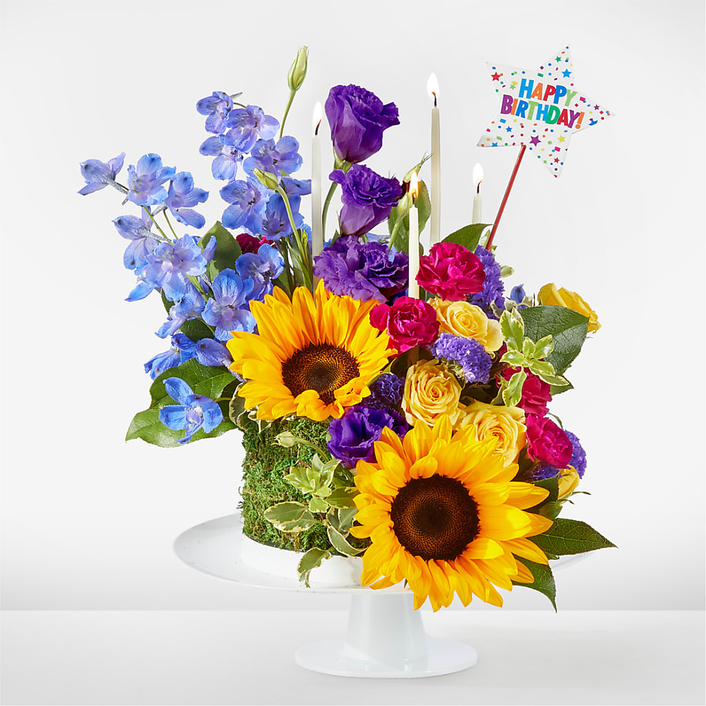 Star of the Day Floral Cake – BENNY'S FLOWERS, Norton VA