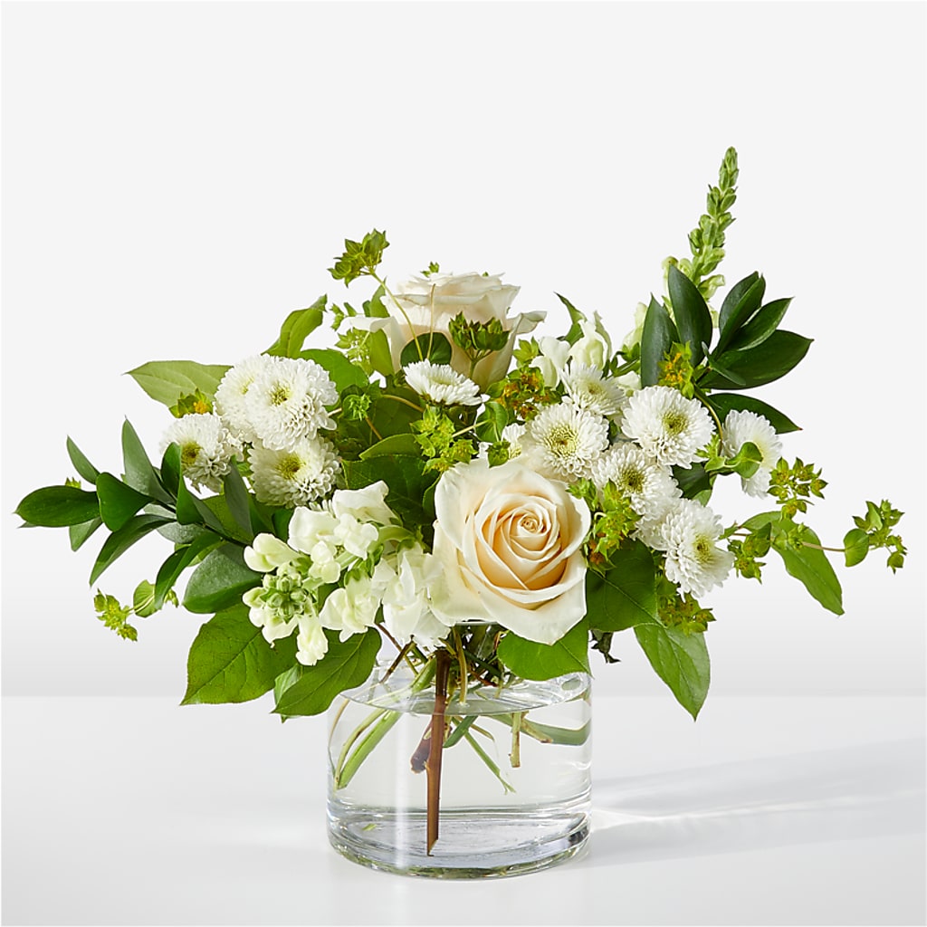Hint of Vanilla Bouquet – BENNY'S FLOWERS, Norton VA