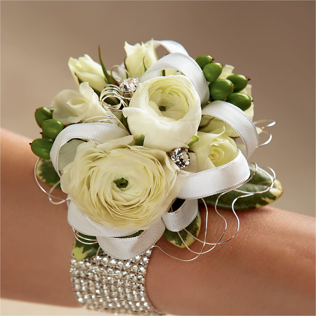 White Wedding Corsage – BENNY'S FLOWERS, Norton VA