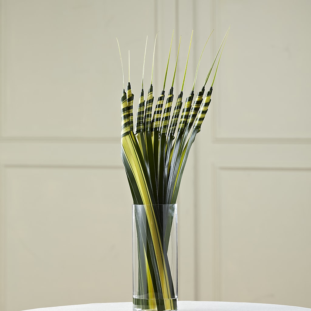 Twisted Hala Bouquet – BENNY'S FLOWERS, Norton VA