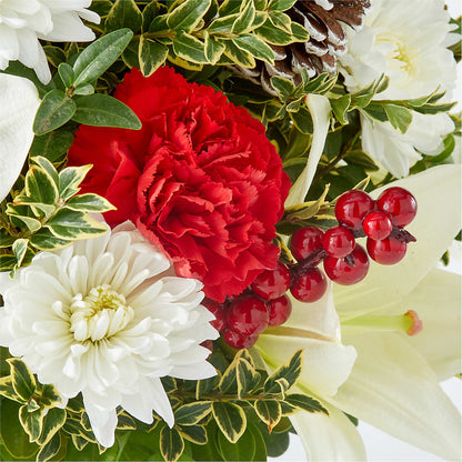 Festive Moments Tree – BENNY'S FLOWERS, Norton VA