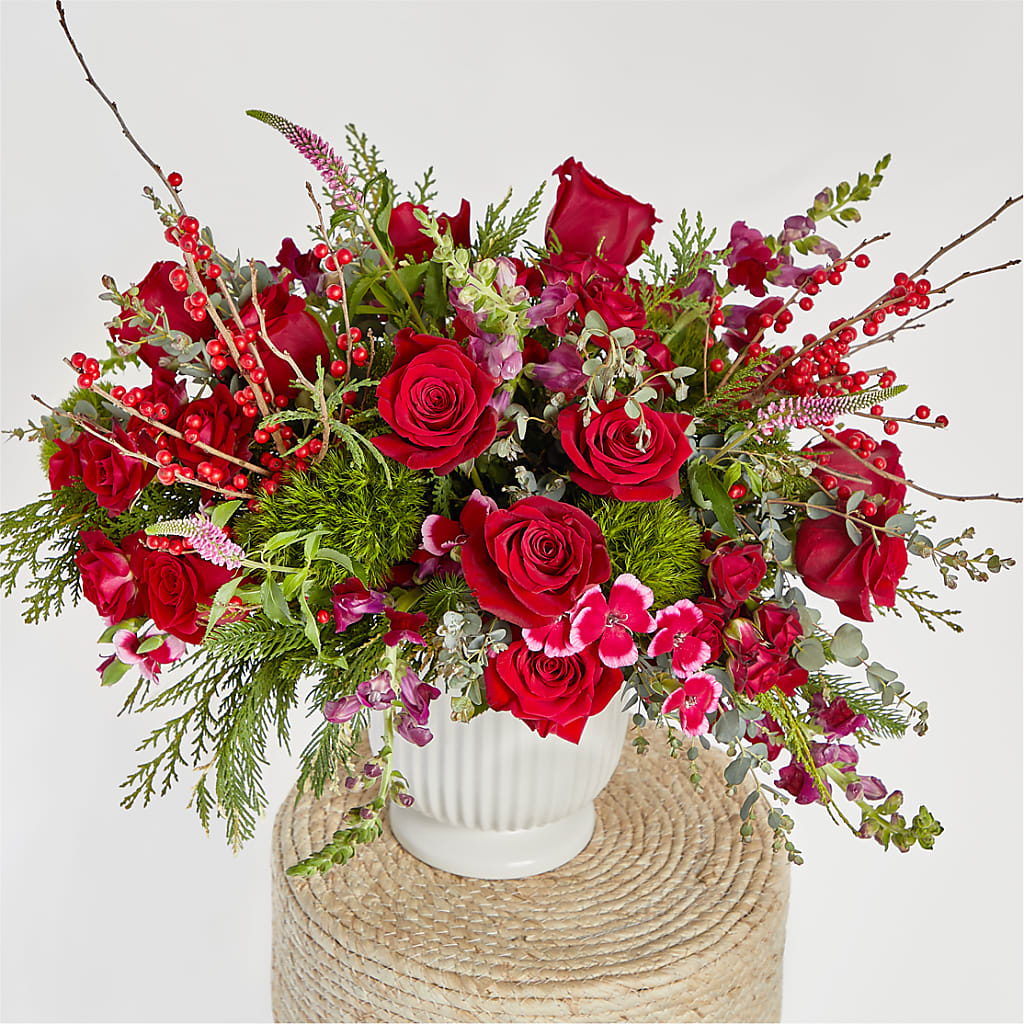 Big Red Bow Bouquet – BENNY'S FLOWERS, Norton VA