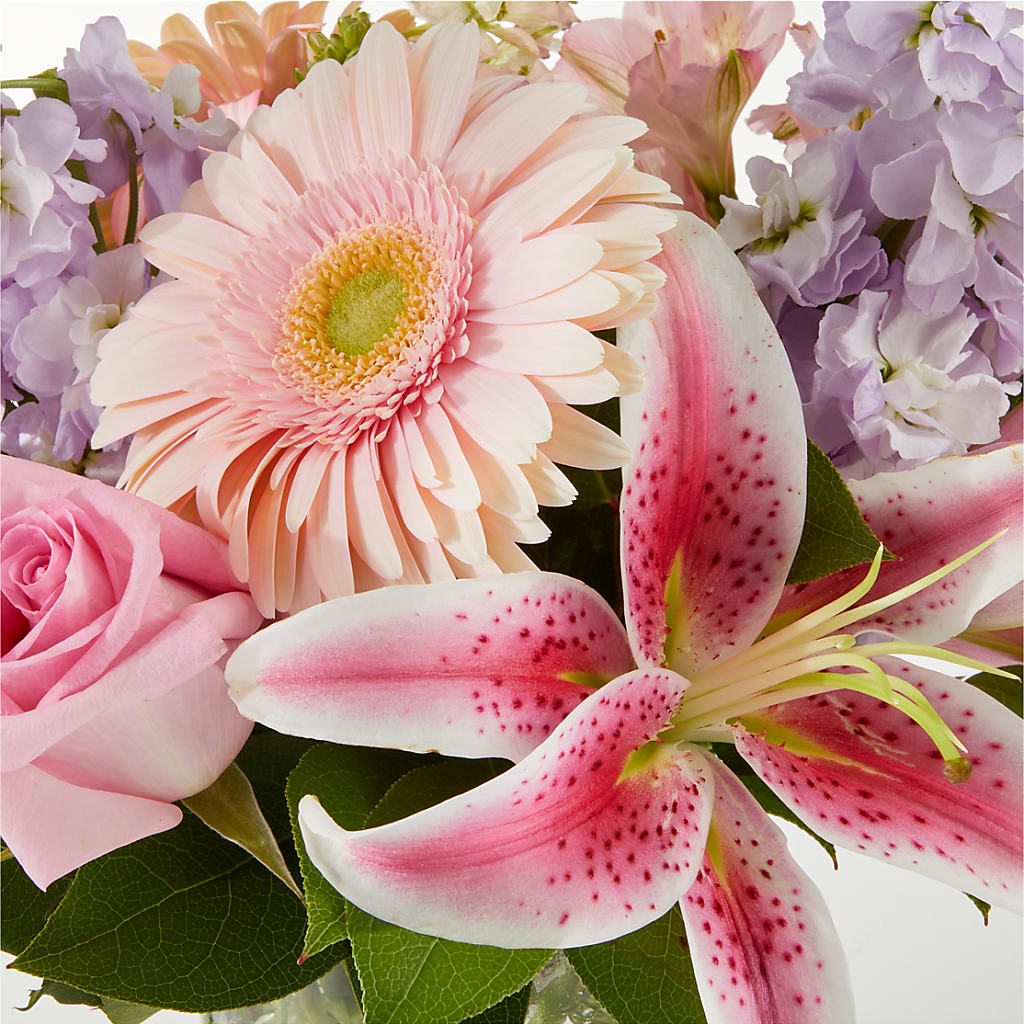 The Teahouse Bouquet – BENNY'S FLOWERS, Norton VA