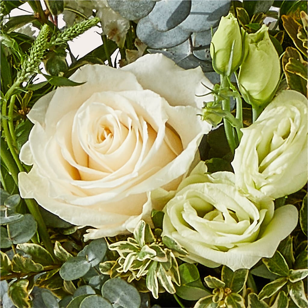 Cashmere Bouquet – BENNY'S FLOWERS, Norton VA