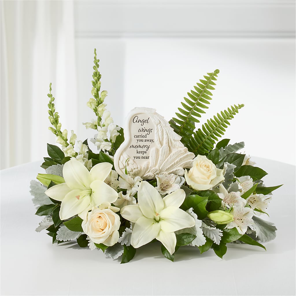 Holding You Close Arrangement – BENNY'S FLOWERS, Norton VA