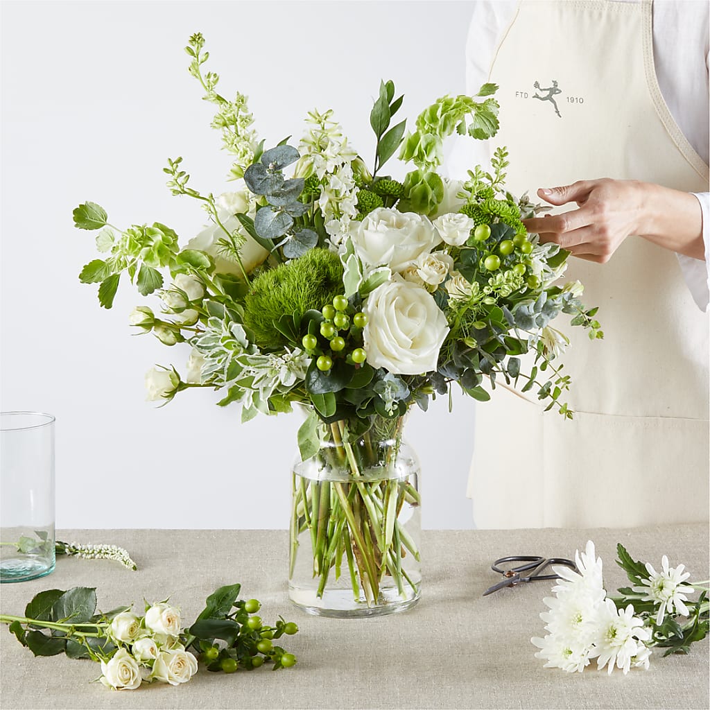 Irish Garden - A Florist Original – BENNY'S FLOWERS, Norton VA