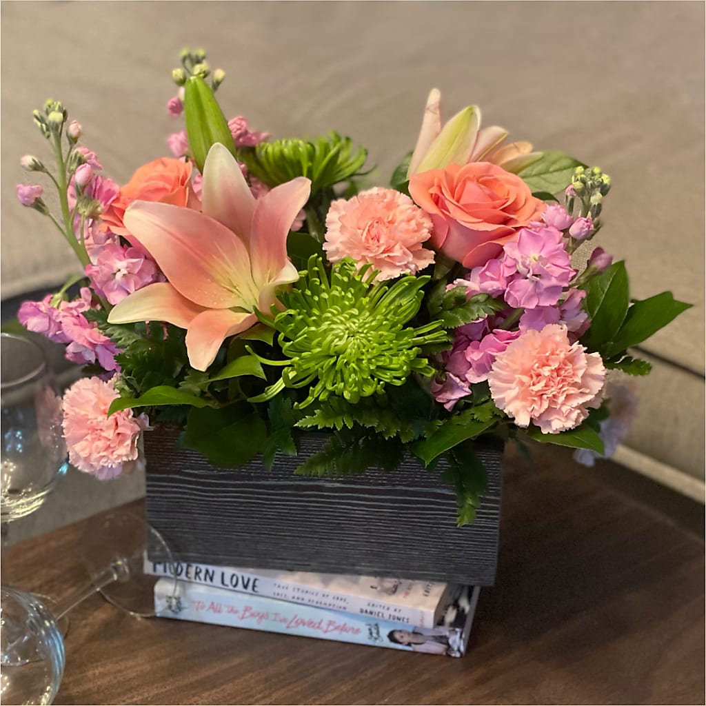 Beautiful Spirit Basket – BENNY'S FLOWERS, Norton VA