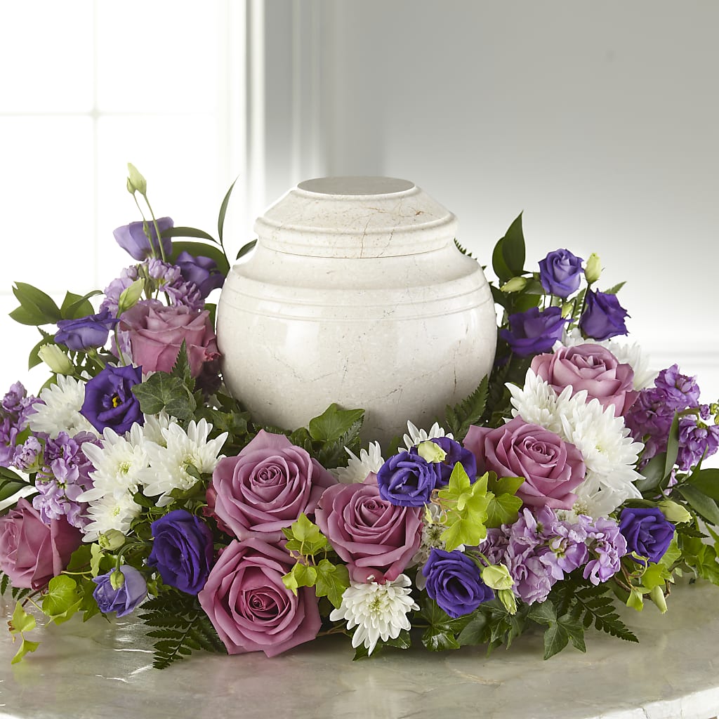 Blooming Sympathy Cremation Adornment – BENNY'S FLOWERS, Norton VA