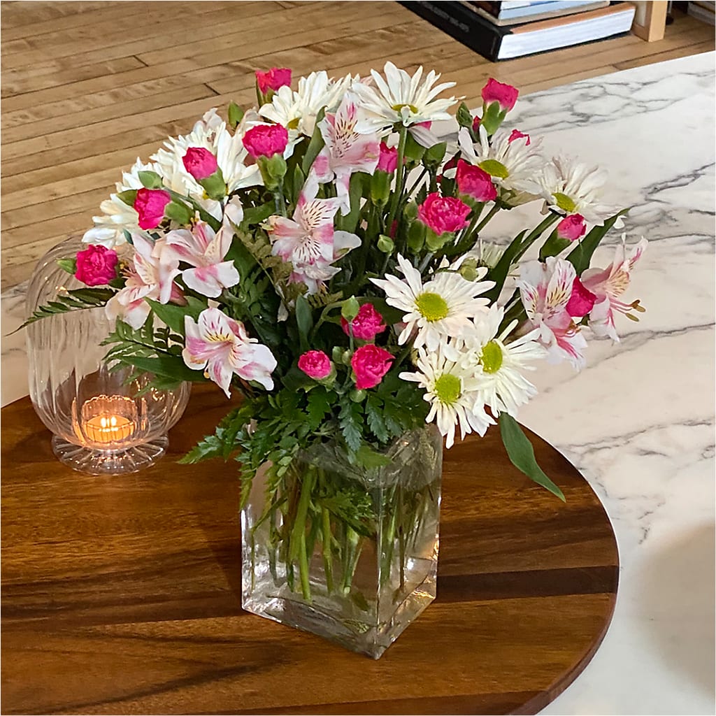 Sweet Surprises® Bouquet – BENNY'S FLOWERS, Norton VA