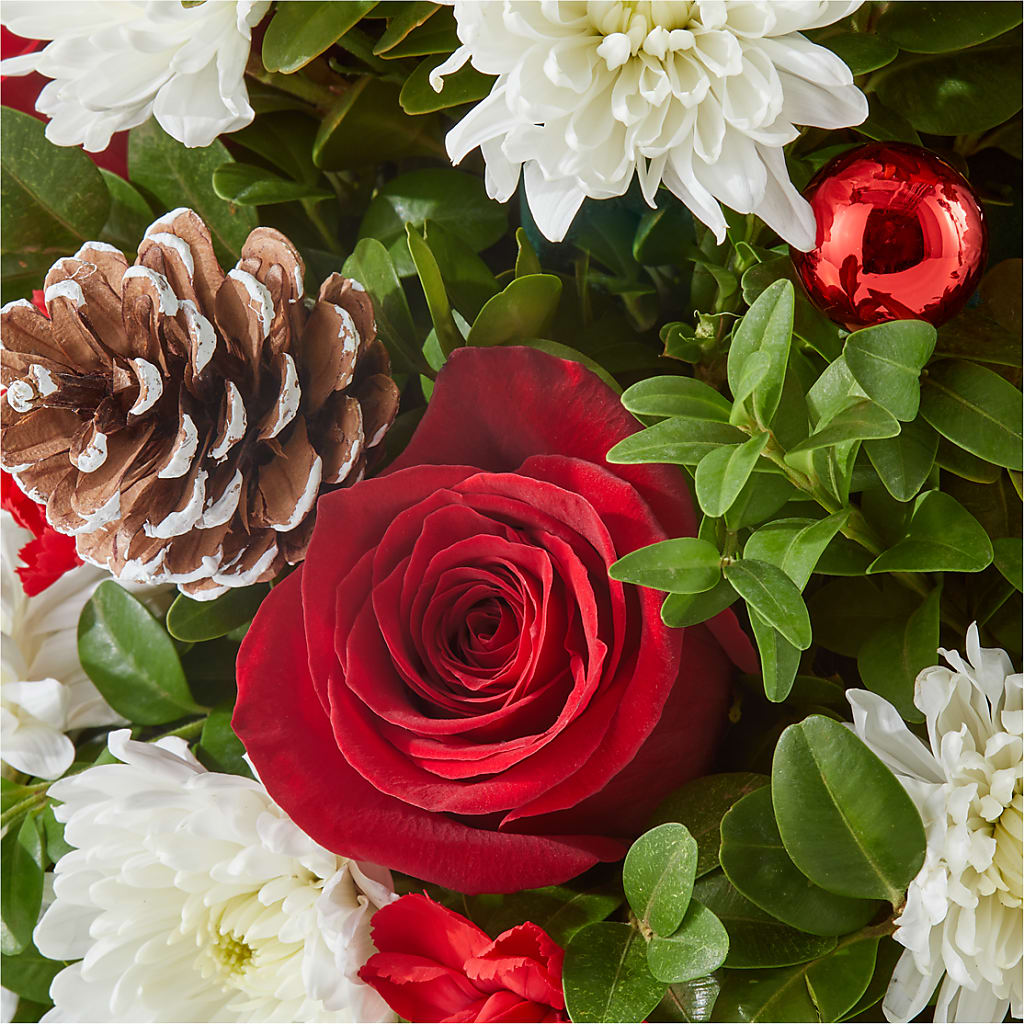 Let It Snow Tree – BENNY'S FLOWERS, Norton VA