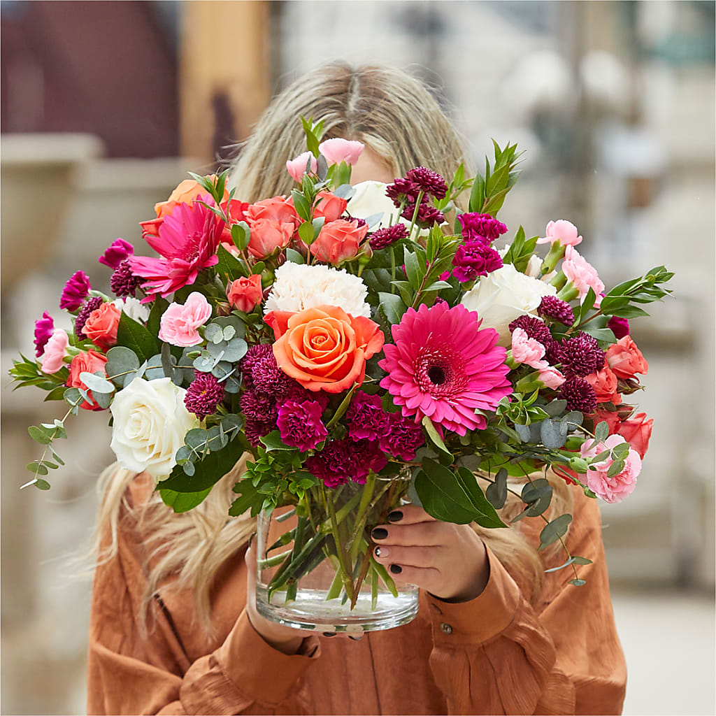 Smell the Roses Bouquet – BENNY'S FLOWERS, Norton VA