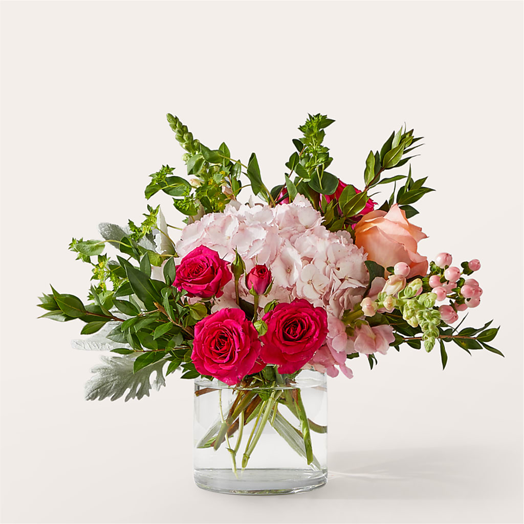 Glitz & Glam Bouquet – BENNY'S FLOWERS, Norton VA