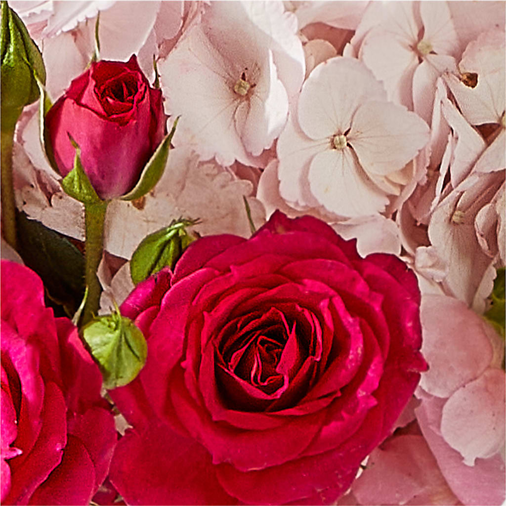 Glitz & Glam Bouquet – BENNY'S FLOWERS, Norton VA