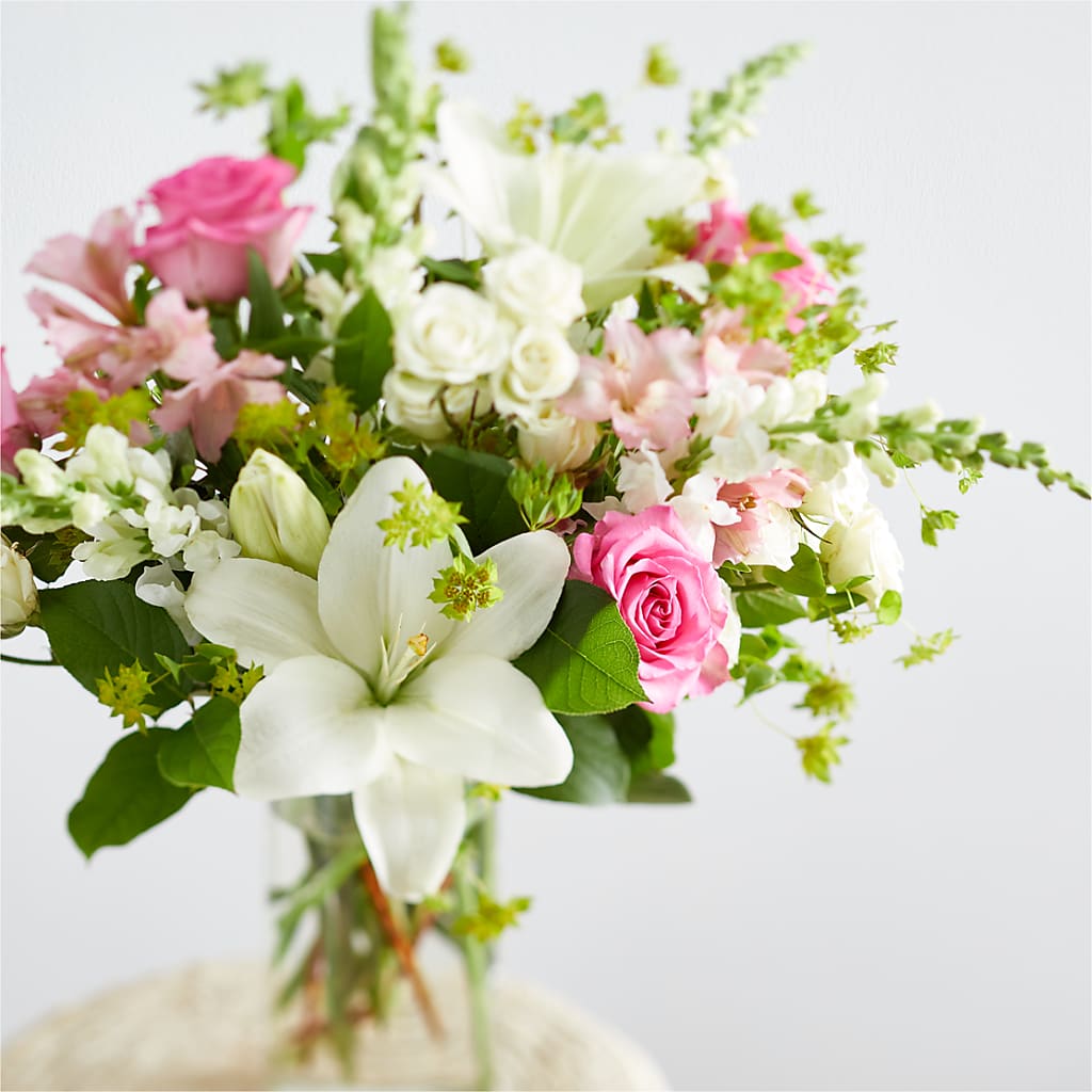 Fondly Bouquet – BENNY'S FLOWERS, Norton VA